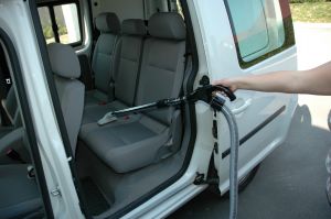 Usisavanje unutrašnjosti automobila (sedišta, podova, prtljažnog prostora...)
